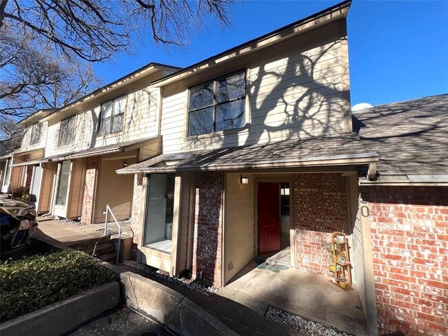 property at 3801 Menchaca Rd