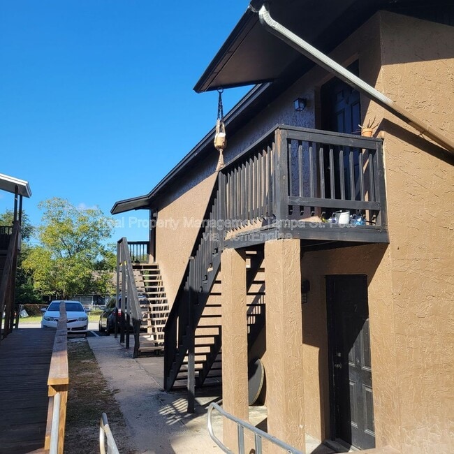 8429 N 39th St in Tampa, FL - Building Photo - Building Photo