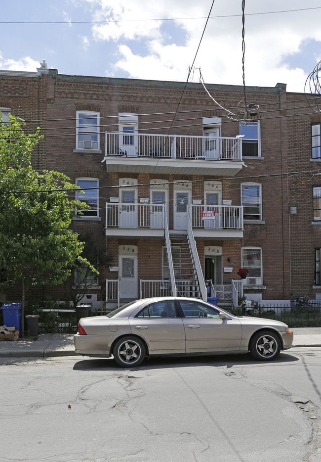 358-368 4e in Montréal, QC - Building Photo - Primary Photo