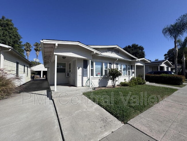property at 11 E Geary St