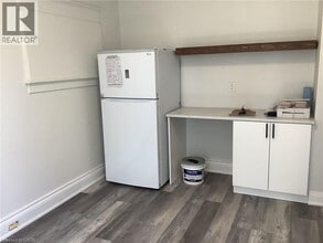 90 Kent St S in Simcoe, ON - Building Photo - Building Photo