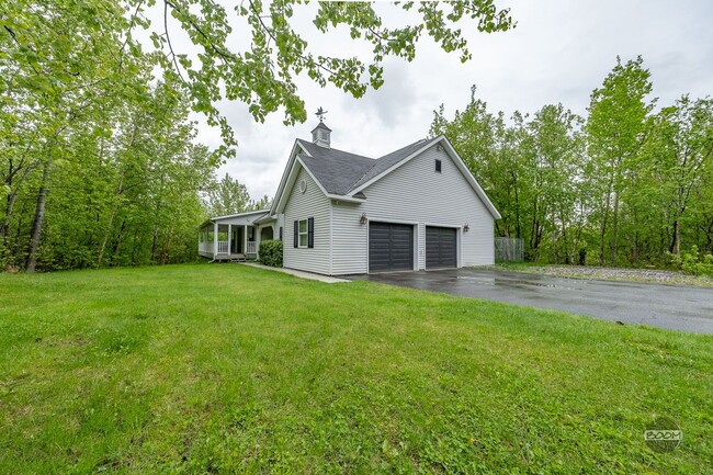 property at 430 S Timberwood Cir