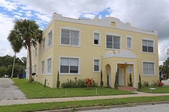 282 E Park Ave in Lake Wales, FL - Building Photo - Building Photo