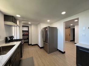 1960 Willow Dr in Running Springs, CA - Building Photo - Building Photo