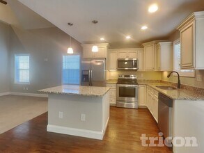 2013 Mansker Dr, Unit 317 in Goodlettsville, TN - Building Photo - Building Photo