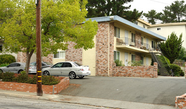 411 E O St in Benicia, CA - Building Photo - Building Photo