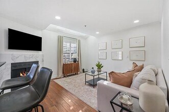 3901 Travis St in Dallas, TX - Building Photo - Building Photo