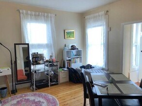 44 Elm St in Somerville, MA - Building Photo - Building Photo