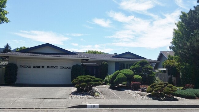 property at 19 Autumn Leaf Dr