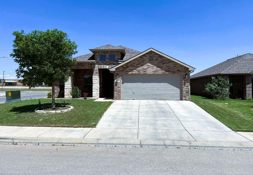10301 Valencia Ave in Lubbock, TX - Building Photo