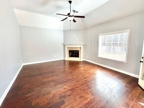 6249 Vera Ln in Olive Branch, MS - Foto de edificio - Building Photo