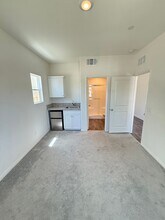 11015 Pasto Wy in Bakersfield, CA - Building Photo - Building Photo