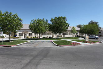 Hidden Canyon Village in North Las Vegas, NV - Foto de edificio - Building Photo