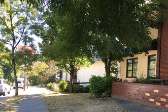 2185 Cassiar St in Vancouver, BC - Building Photo - Building Photo