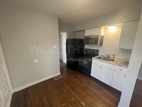 627 N Tibbs Ave in Indianapolis, IN - Building Photo - Building Photo