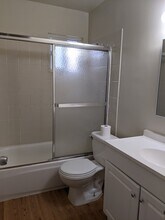 315 Higdon Ave, Unit 4 in Mountain View, CA - Building Photo - Building Photo