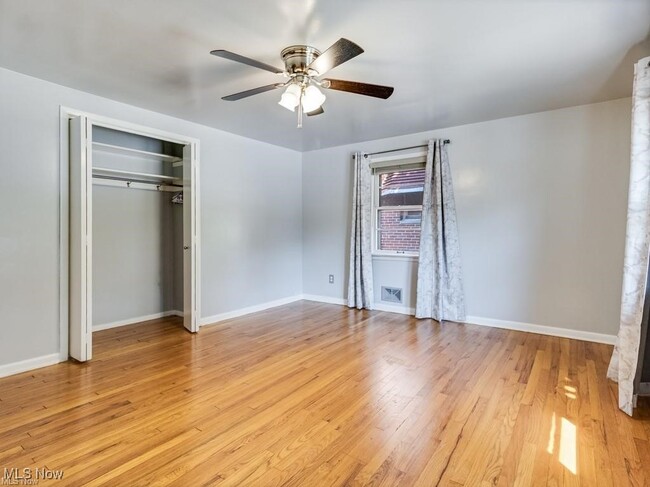 property at 2348 Saybrook Rd