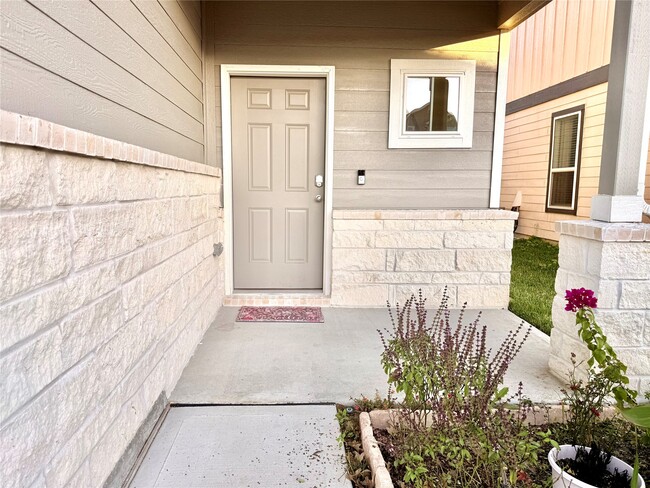 property at 24619 Applewood Crst Ln