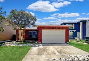 7619 Alverstone Way in San Antonio, TX - Foto de edificio