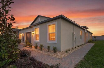 6692 Homebound Wy in New Port Richey, FL - Foto de edificio - Building Photo