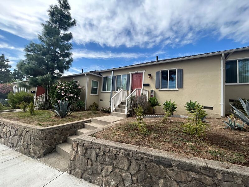 4107 Rincon Ave in Montrose, CA - Building Photo