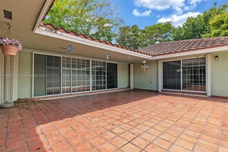 7461 SW 115th Ct in Miami, FL - Building Photo - Building Photo