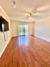 151 NE 16th Ave, Unit 334 in Fort Lauderdale, FL - Building Photo - Building Photo