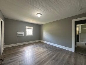 425 Hill St, Unit 425 in Asheboro, NC - Foto de edificio - Building Photo