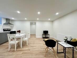 272 High Park Ave in Toronto, ON - Building Photo - Building Photo