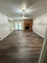 1534 Lime Leaf Ln in Duncanville, TX - Foto de edificio - Building Photo
