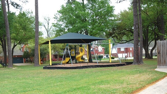 21818 Windsor Castle Dr in Spring, TX - Building Photo - Building Photo