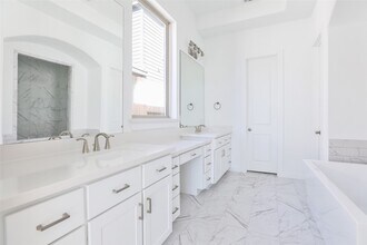 4222 Ana Ridge Ln in Fulshear, TX - Building Photo - Building Photo