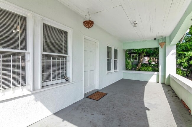 1601 Holman St in Houston, TX - Building Photo - Building Photo