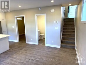314 Mona Ave in Ottawa, ON - Building Photo - Building Photo