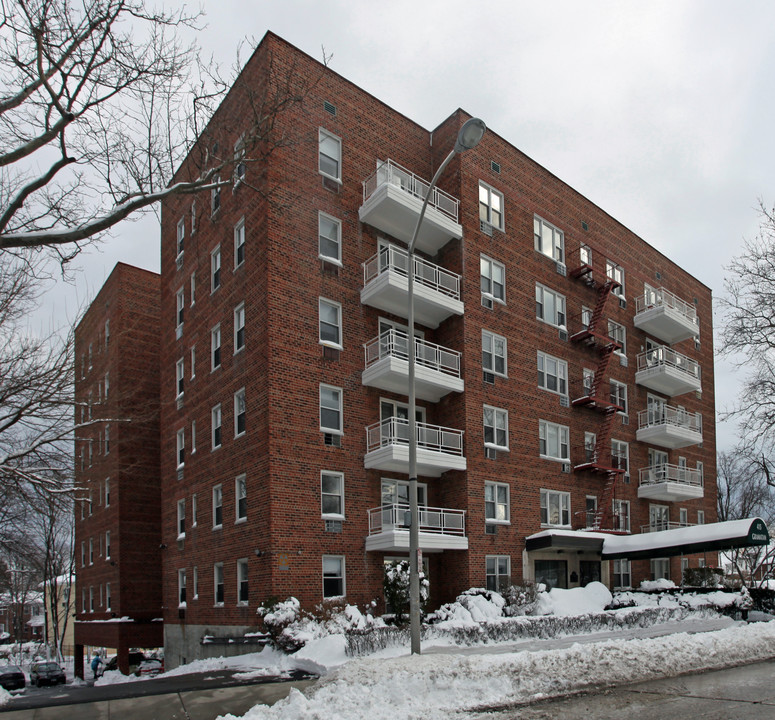 The Birchbrook in Mount Vernon, NY - Building Photo