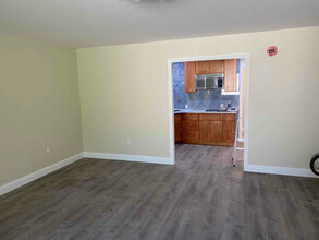 20012 Rodrigues Ave in Cupertino, CA - Building Photo - Building Photo