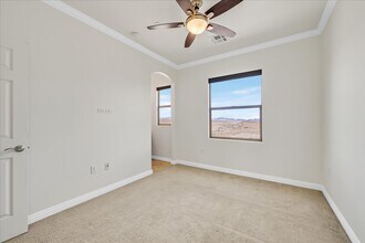 31 Via Mantova in Henderson, NV - Foto de edificio - Building Photo
