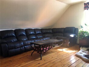 12 Washington St in Bristol, RI - Building Photo - Building Photo