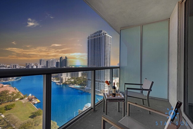 2602 E Hallandale Beach Blvd, Unit SI ID1227509P in Hallandale Beach, FL - Building Photo - Building Photo