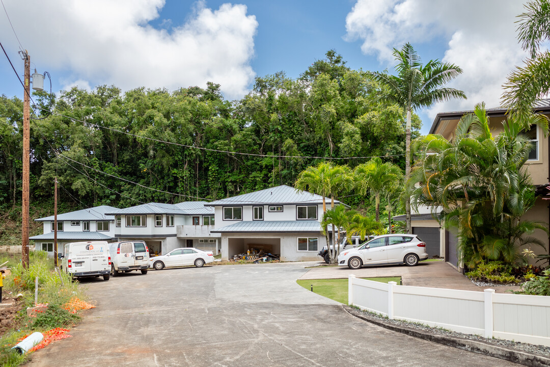 Pham Mokulele Estates in Kaneohe, HI - Foto de edificio