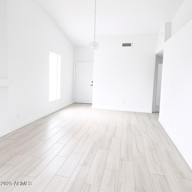 13450 N 103rd Pl in Scottsdale, AZ - Building Photo - Building Photo