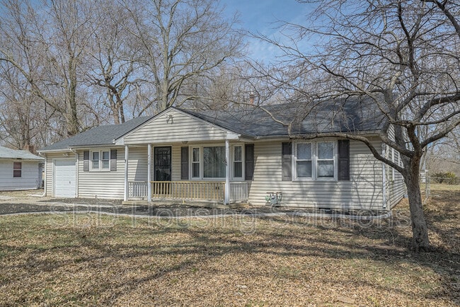 property at 8008 E 99 Terrace