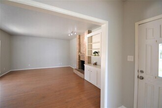 15927 Tumbling Rapids Dr in Houston, TX - Building Photo - Building Photo