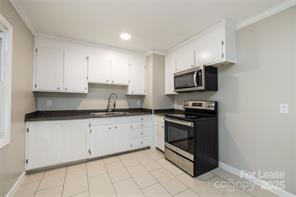 4438 Gainesborough Rd in Charlotte, NC - Building Photo - Building Photo