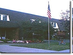 Washington Street in Conneautville, PA - Foto de edificio - Building Photo