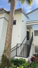 5267 Europa Dr, Unit N in Boynton Beach, FL - Building Photo - Building Photo