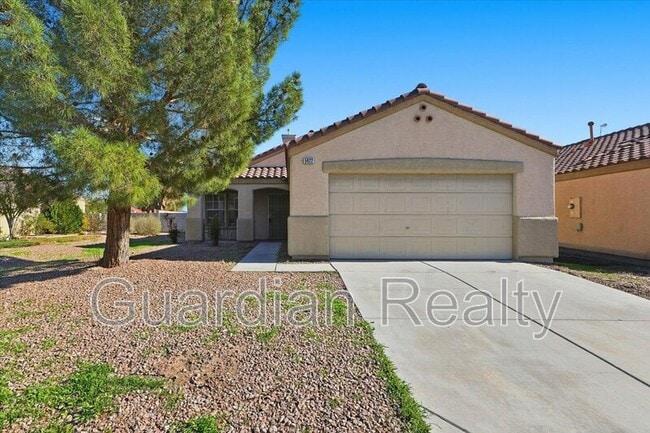 property at 5922 Hilmont St