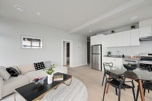 Tresah West in Victoria, BC - Building Photo