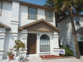 2074 2nd St S in Jacksonville Beach, FL - Building Photo