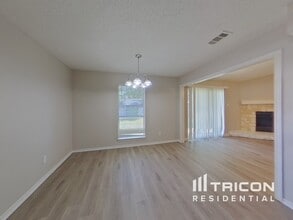 8620 Santa Clara Dr in Frisco, TX - Building Photo - Building Photo